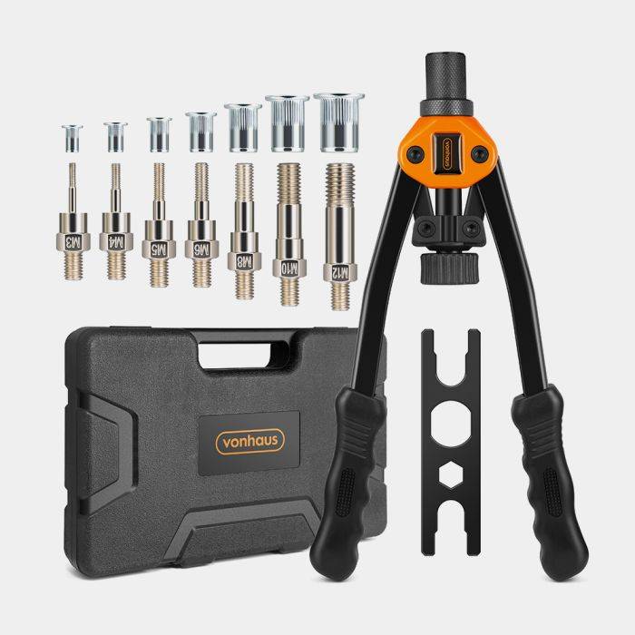 Hand riveter shop