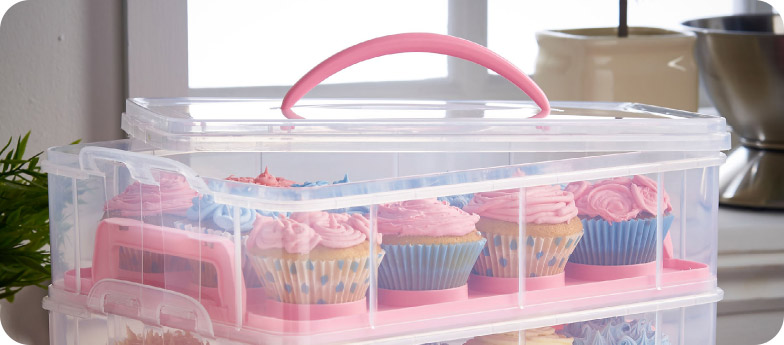 Vonshef Pink Cupcake Carrier With Cupcakes
